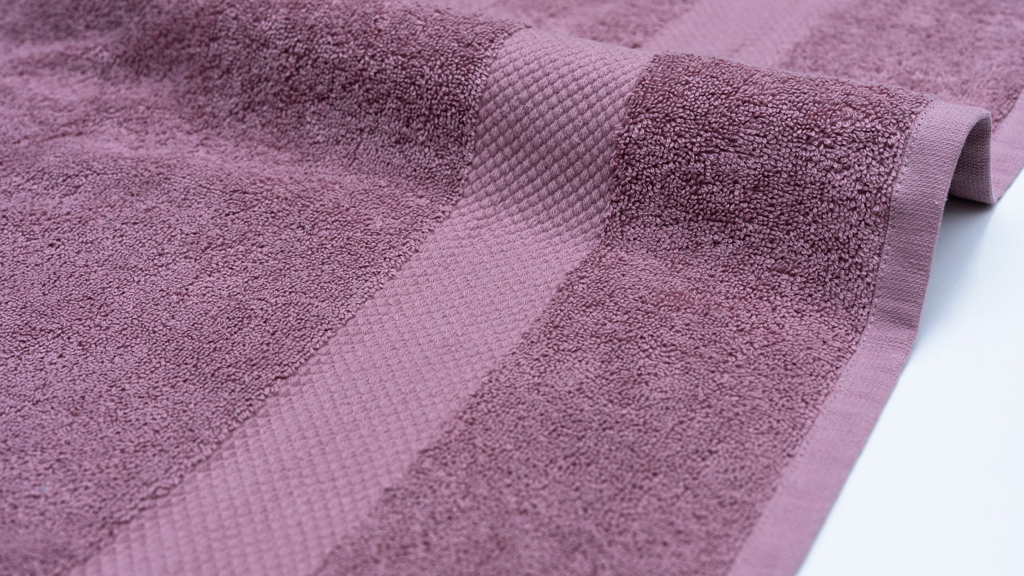 Pink The Essential Set